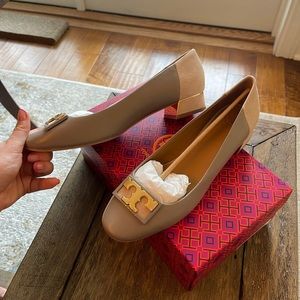 Gigi 20mm Round Toe Flat NWT Tory Burch